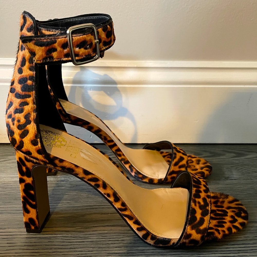 Vince Camuto ankle strap leopard heels- size 9.5 women’s